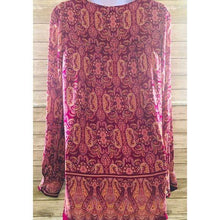 Load image into Gallery viewer, Max Studio V-neck Women’s Blouse
