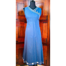 Load image into Gallery viewer, 💦WaterSister Dry Goods Embroidery Stitch Dress
