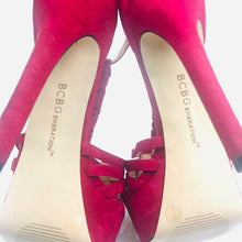 Load image into Gallery viewer, (SOLD) BCBGeneration Fuchsia Suede Platform Heel
