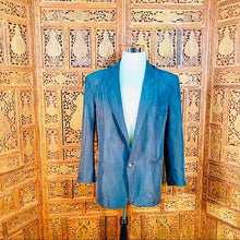 Load image into Gallery viewer, Vintage 80’s IN Private Men’s Silk Blazer
