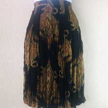 Load image into Gallery viewer, August Silk Sportswear Women’s Skirt
