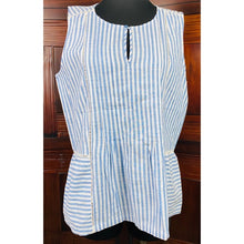 Load image into Gallery viewer, Jane &amp; Delancey Keyhole Neck Blouse
