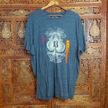 Load image into Gallery viewer, (SOLD) Lucky Brand Men&#39;s T-Shirt NWT
