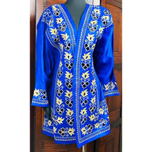 Load image into Gallery viewer, (SOLD) The African Star🌟 Ankara Top Jacket Kimono Poncho
