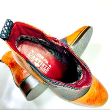 Load image into Gallery viewer, Spring Step L&#39;Artiste Womens Woodland Boot NWOT
