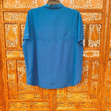 Load image into Gallery viewer, Columbia Men’s Short Sleeve Omni-Shade Shirt NWT
