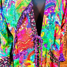Load image into Gallery viewer, HandCrafted Colorful Women’s Contrast Blouse
