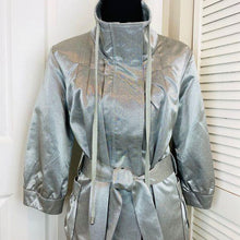 Load image into Gallery viewer, Caché Women’s Silver Metallic Jacket
