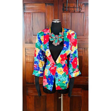 Load image into Gallery viewer, Vintage Frayne Women’s Blazer
