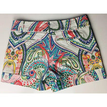 Load image into Gallery viewer, 7th Avenue Design Studio Women’s Short’s
