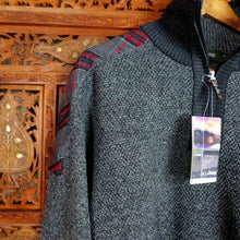 Load image into Gallery viewer, Jeep Men&#39;s Sweater NWT
