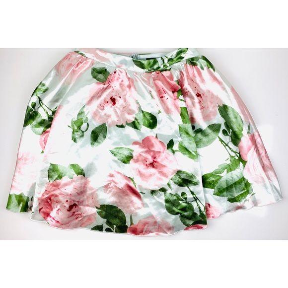 Speechless Junior’s Rose Floral Skirt