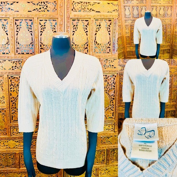 Women’s V-Neck Cable Knit Sweater