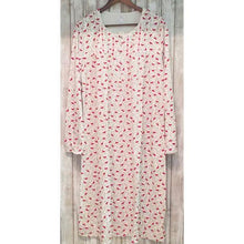 Load image into Gallery viewer, (SOLD) Secret Treasures Sleepwear
