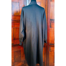 Load image into Gallery viewer, Vintage 1980’s Shell Kepler Lacy Afternoon Duster
