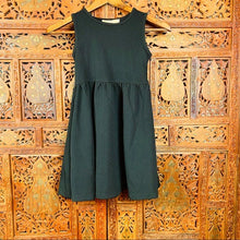 Load image into Gallery viewer, Grace Karin Girls Sleeveless Dress NWT
