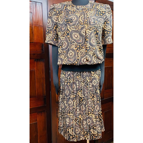 Kristy Michaels Vintage 1980’s Skirt Set
