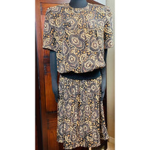 Load image into Gallery viewer, Kristy Michaels Vintage 1980’s Skirt Set
