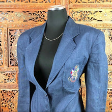 Load image into Gallery viewer, Vintage 90’s Limited International Crest Blazer
