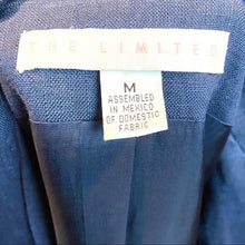 Load image into Gallery viewer, Vintage 90’s Limited International Crest Blazer
