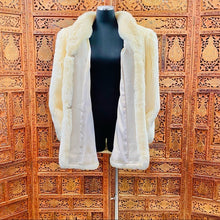 Load image into Gallery viewer, Vintage 80’s Gloria Vanderbilt Jacket Coat
