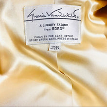 Load image into Gallery viewer, Vintage 80’s Gloria Vanderbilt Jacket Coat
