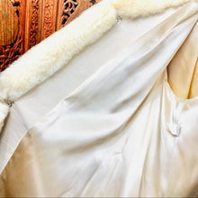 Load image into Gallery viewer, Vintage 80’s Gloria Vanderbilt Jacket Coat
