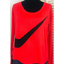Load image into Gallery viewer, Nike Women’s Long Sleeve Top
