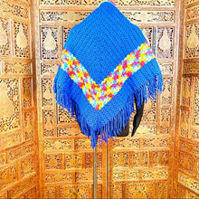 Load image into Gallery viewer, Vintage Handmade crochet knit triangle shawl
