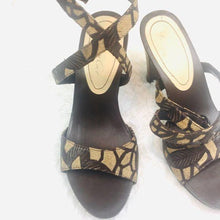 Load image into Gallery viewer, Kenneth Cole Open Toe Heel Sandals

