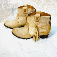 Load image into Gallery viewer, (SOLD) Very Volatile Women&#39;s Lookout Western Boot
