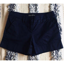 Load image into Gallery viewer, 7th Avenue Design Studio Women’s shorts
