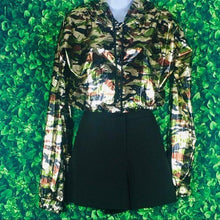 Load image into Gallery viewer, Women’s Metallic Camouflage Anorak Hoodie
