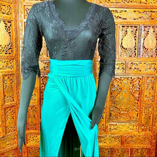 Load image into Gallery viewer, CloColor Women’s Evening Dress NWT
