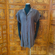 Load image into Gallery viewer, Cloth &amp; Stone Button Down Dress

