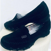 Load image into Gallery viewer, (SOLD) Skechers Relaxed Fit Bikers Shoes
