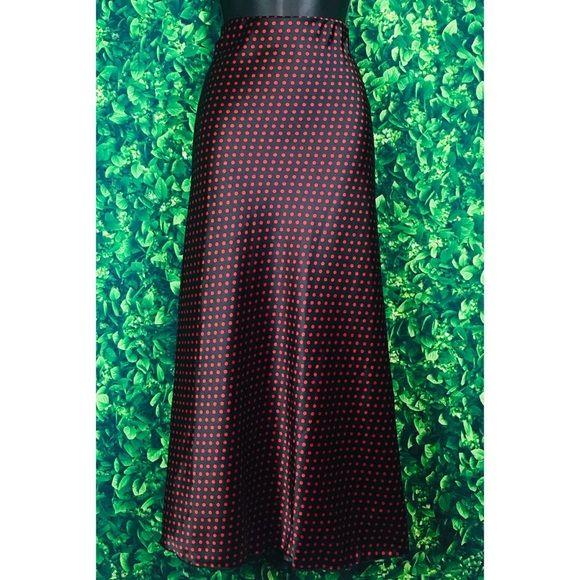 (SOLD) Women’s A-Line Polka Dot Skirt  Retro Vintage feel