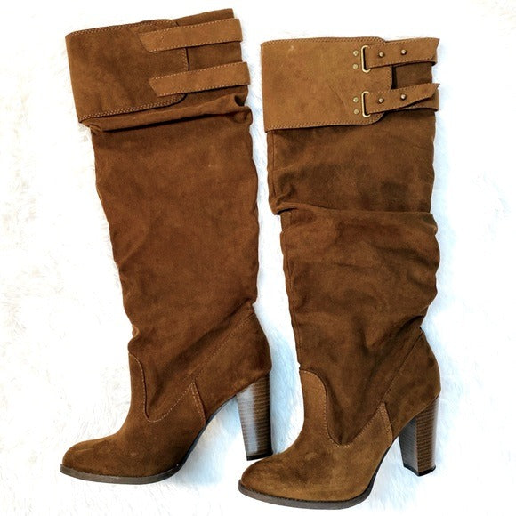 Zara Brown Suede Boots