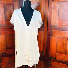 Load image into Gallery viewer, (SOLD) LUUKAA Women’s Blouse Tunic Designed in France
