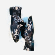 Load image into Gallery viewer, (SOLD) Shellys London Frankie Lace up Oxfords
