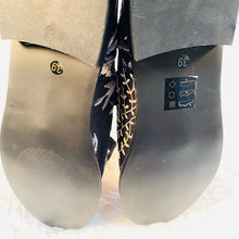 Load image into Gallery viewer, (SOLD) Shellys London Frankie Lace up Oxfords
