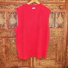 Load image into Gallery viewer, Amazon Essentials Men’s Muscle Shirt NWOT
