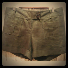 Load image into Gallery viewer, The Limited Khaki Green Short’s
