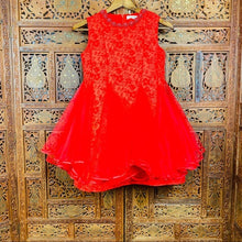 Load image into Gallery viewer, Ipuang Girl’s Formal Dress
