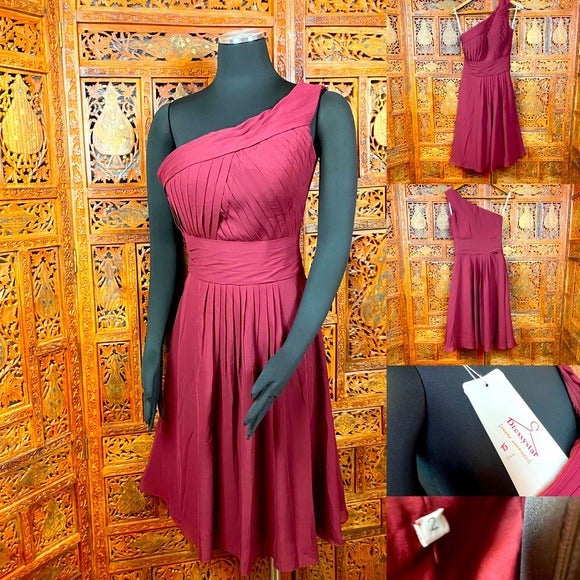 Dressy Star Women’s Evening Dress Formal Dress NWT