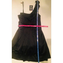 Load image into Gallery viewer, Teeze Me One Shoulder LBD
