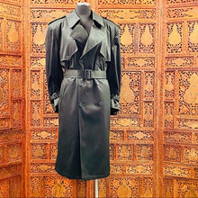 Load image into Gallery viewer, London Fog Men’s Towne Trench Coat
